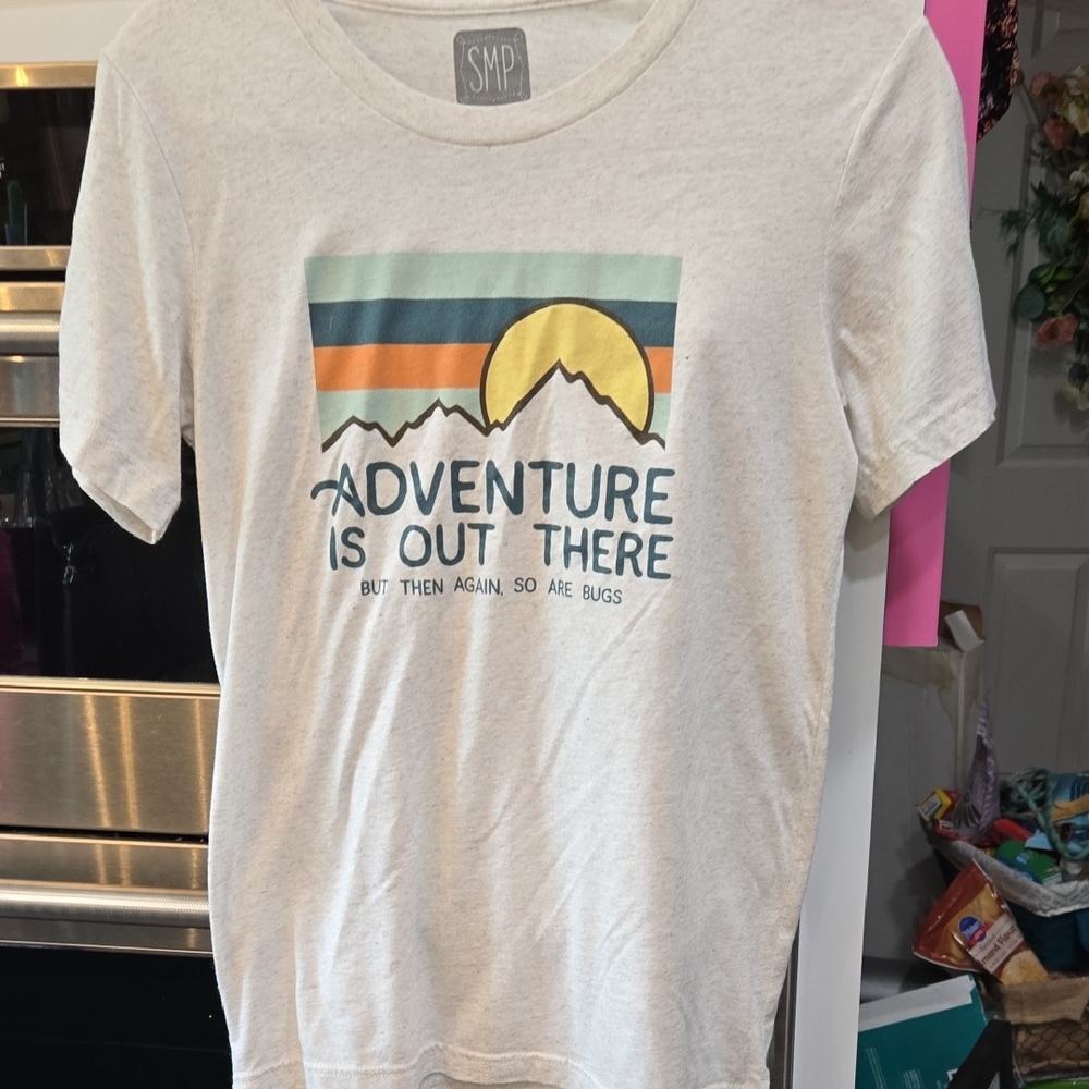 Women's Adventure Graphic Tee - Cream